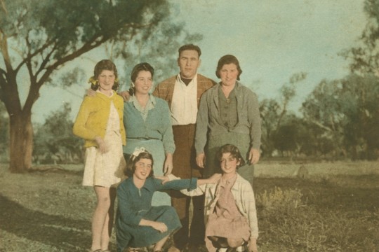 Irene Andronicus and her daughters with Mr and Mrs Cassimatis, Cunnamulla, ca. 1940s