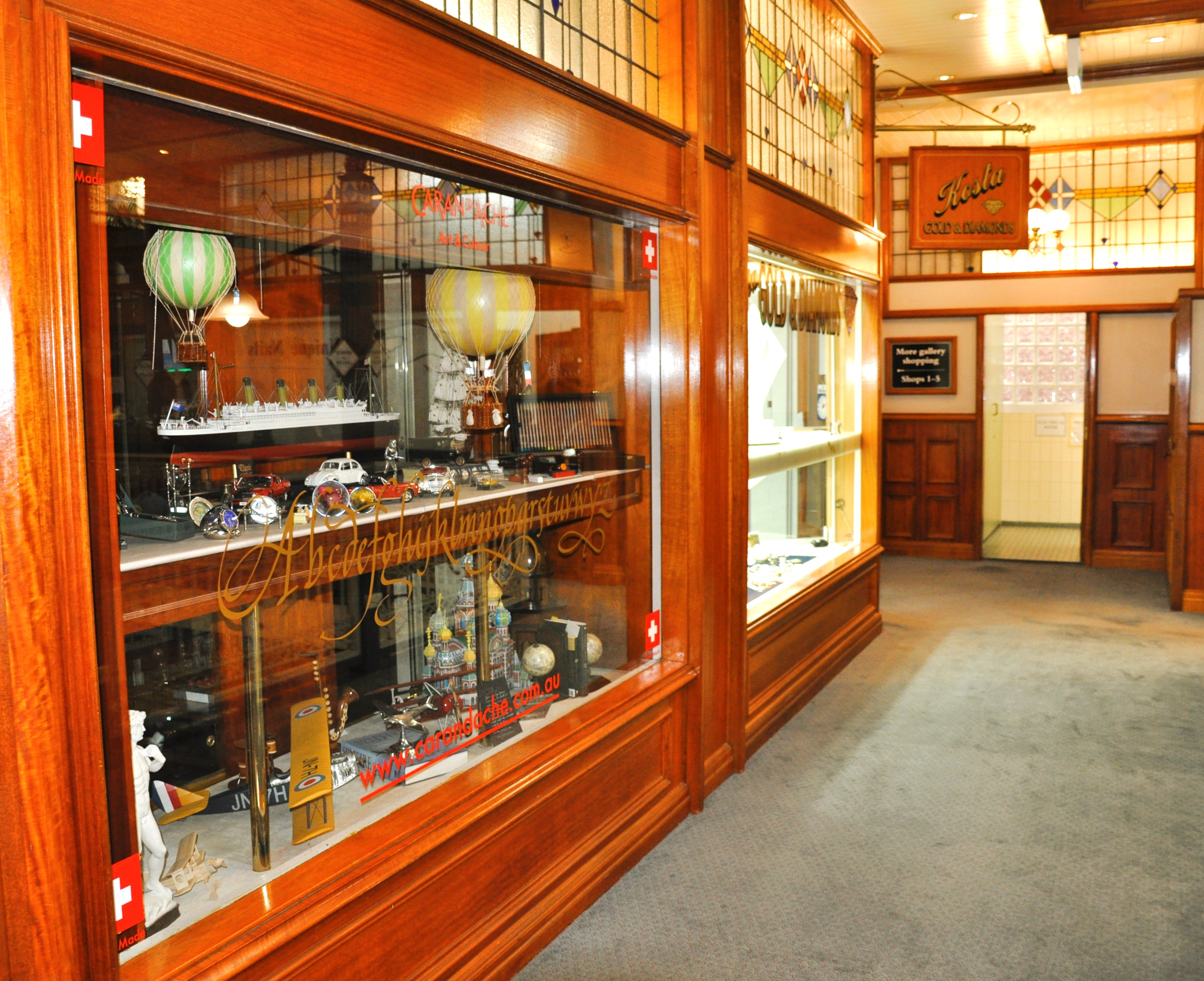 Brisbane Arcade Upper-Level Shop View