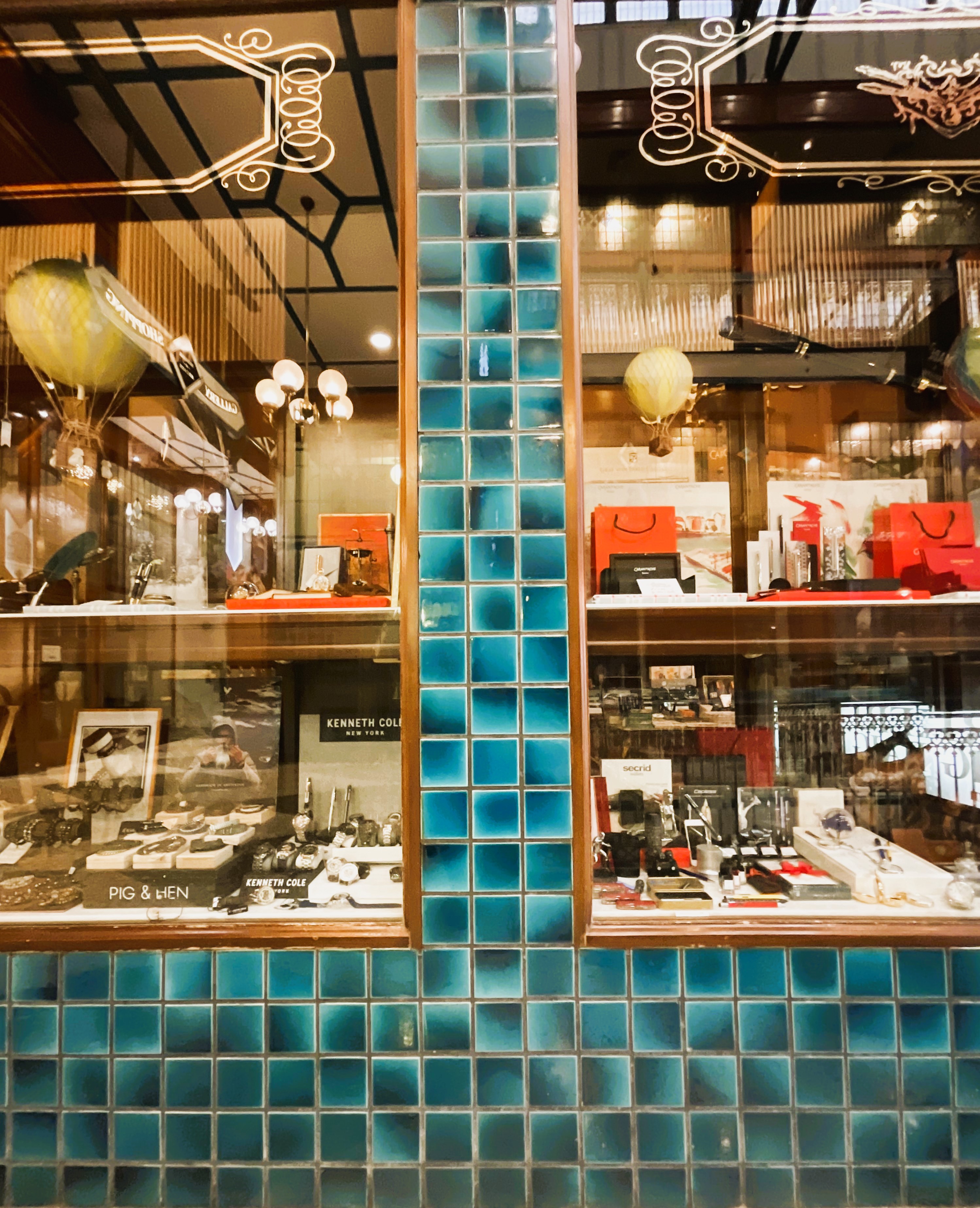 Brisbane Arcade Tile Decor