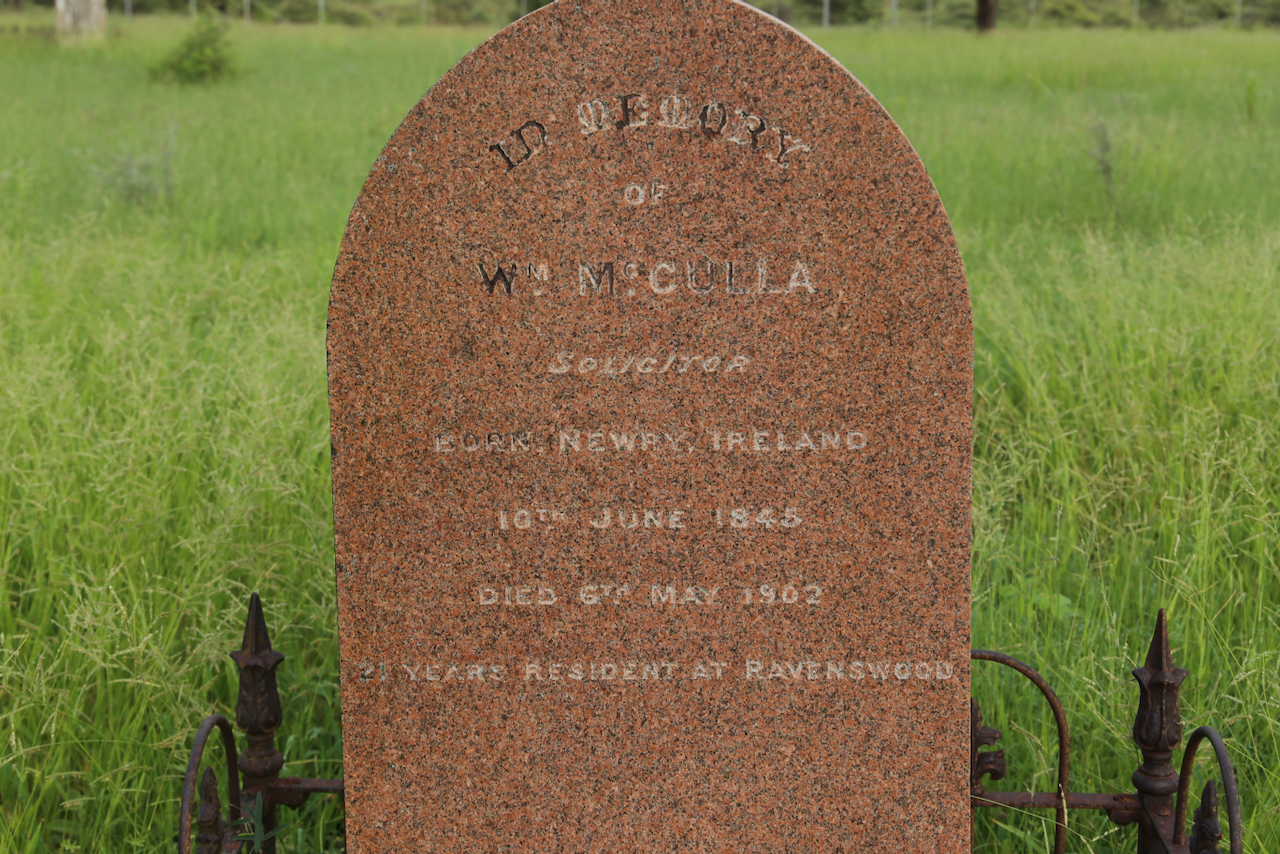 William McCulla’s grave in Ravenswood Cemetery(10/06/1845 – 06/05/1902)