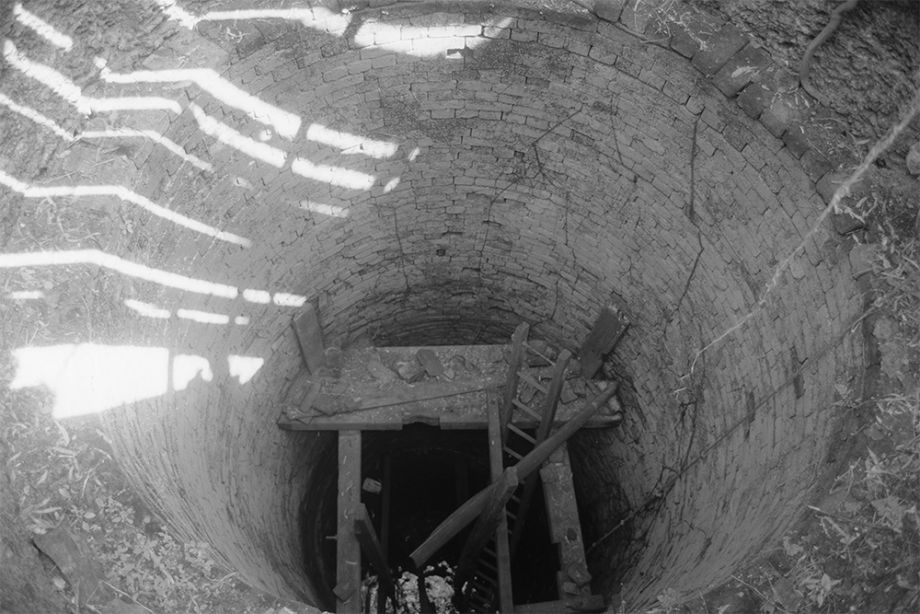 Abandoned well at the site of the old sugar mill at Farnborough