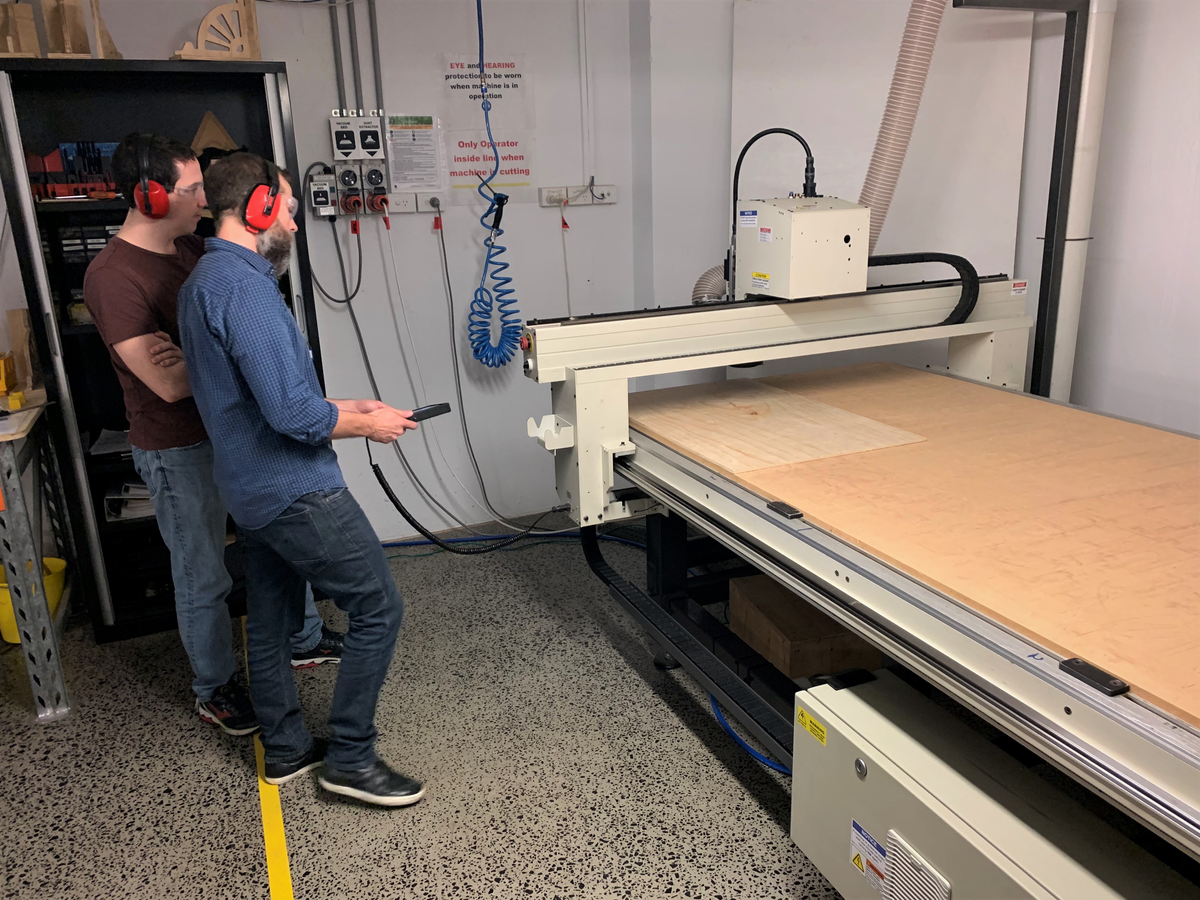 CNC machine CNC machine