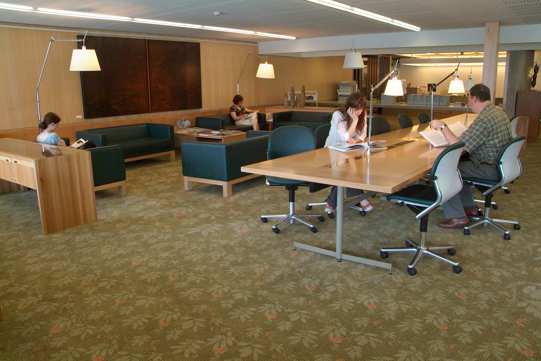 Internal view of the John Oxely Library. Internal view of the John Oxely Library