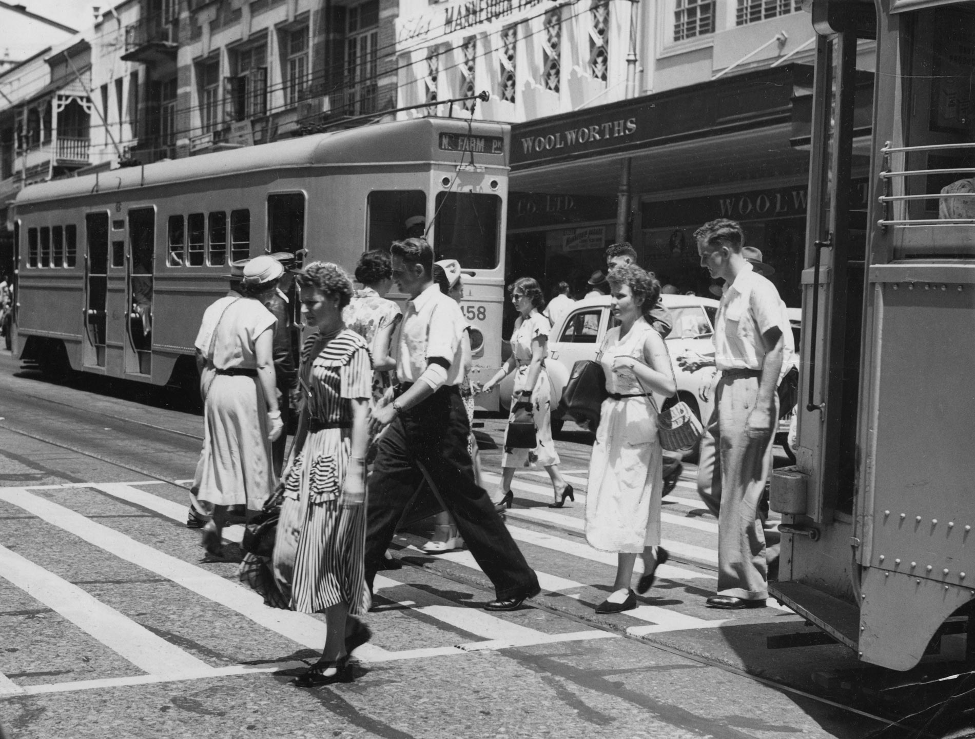 Street scene in Queen Street, between Edward and Albert Streets, Brisbane, 1952 Street scene in Queen Street between Edward and Albert Streets Brisbane 1952