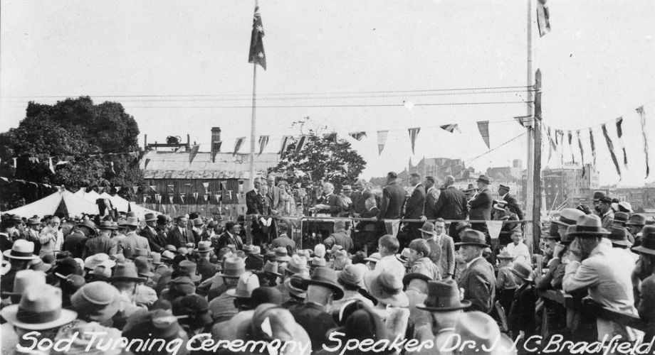 A large crowd watches the sod turning ceremony for the Story Bridge Brisbane 1935