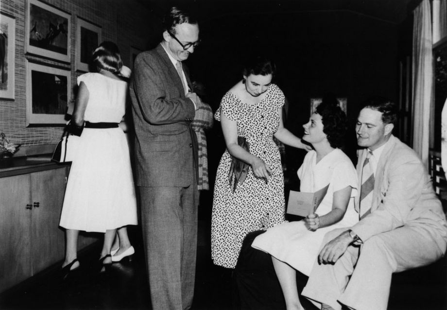 Brian and Marjorie Johnstone with Barbara King and John Roe in the front gallery at Cintra Road, 1957