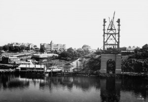 Story Bridge under construction in Brisbane, 1938