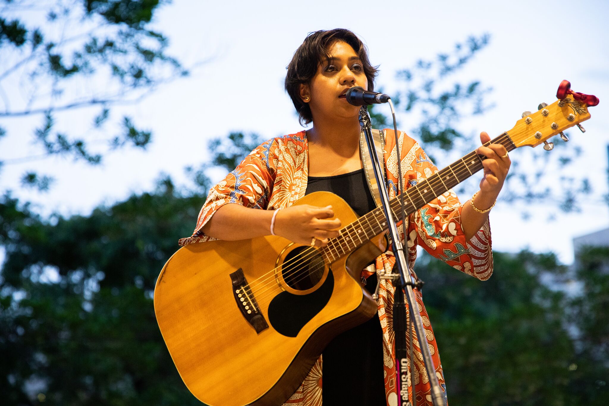 Emily Wurramara performing at the Minya Birran Celebration, 21 February 2020 Emily Wurramara performing on the Queensland Terrace at the Minya Birran Celebration 21 February 2020 httpswwwslqqldgovauwhats-onminya-birran-what-now-indigenous-languages