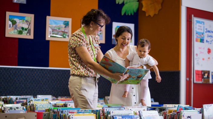 Families at Toddler Time session at Gordon White library