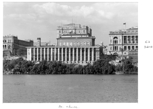 Construction of extensions to the State Library of Queensland on William St, Brisbane, 1959