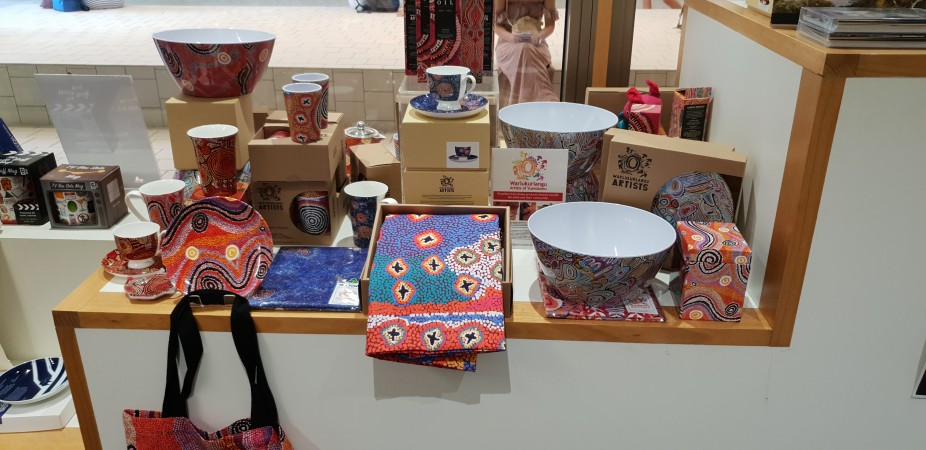 Aboriginal and Torres Strait Islander gifts