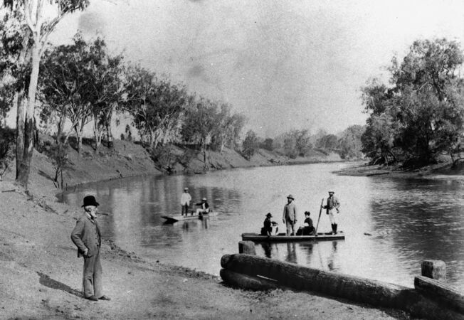 Punting on the Macintyre River, Goondiwindi, ca. 1880