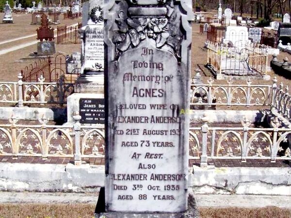 Headstone for Agnes and Alexander Anderson at Herberton General Cemetery