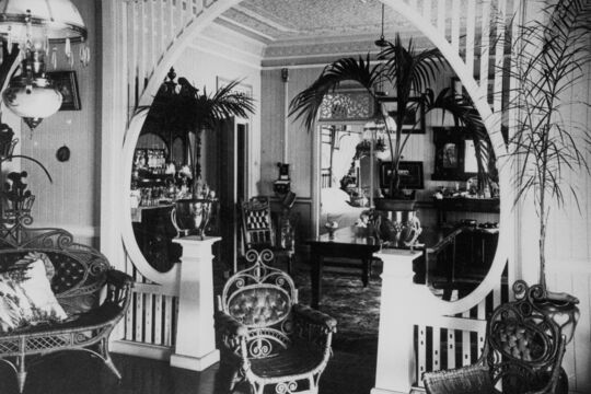 Interior of Mimosa, Hawthorne, ca. 1913.