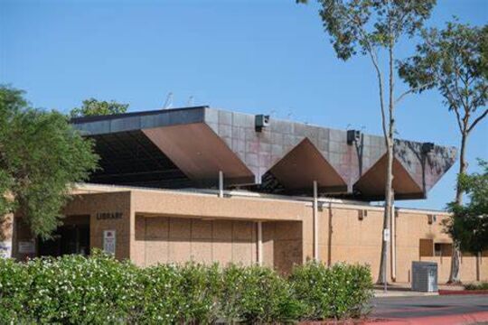 Mount Isa library