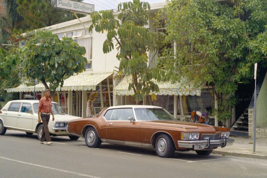 Paula Stafford's shop in Cavil Avenue, Surfers Paradise, Queensland, 1973, photographerJohn Gollings