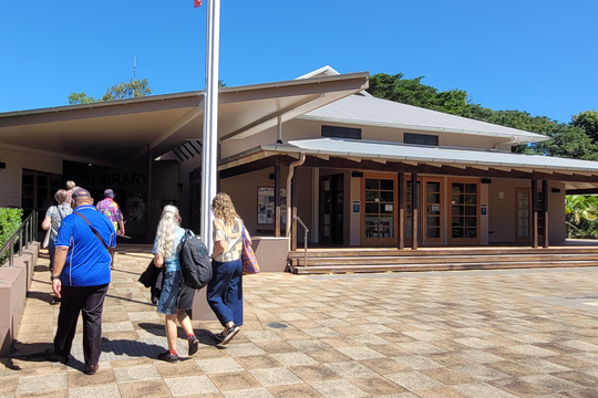 Port Douglas Library