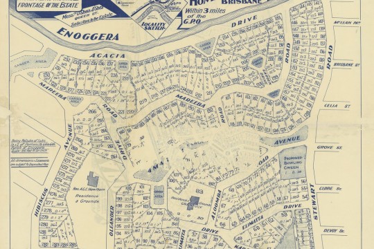 A blue map of an estate at Ashgrove showing streets and house numbers