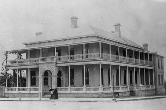 Bank of New South Wales ca 1869  Image No 3808
