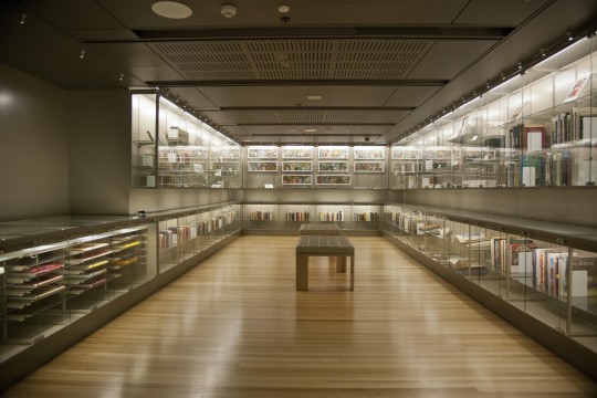 Picture of the Australian Library of Art Showcase level 4 State Library of Queensland