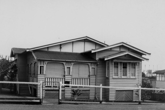 Multigabled Queenslander in Brisbane 1970