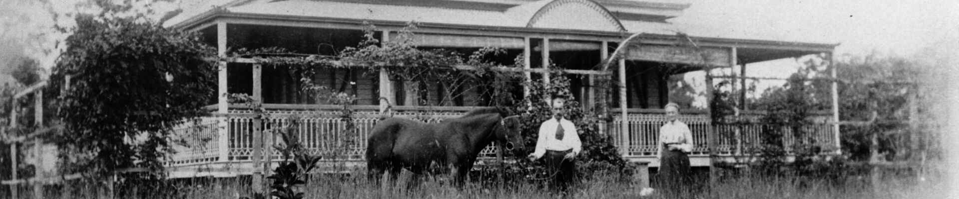 Hamilton's residence 'Canobie Lea' at Eight Mile Plains, Brisbane, Queensland, ca. 1910 Hamiltons residence Canobie Lea at Eight Mile Plains Brisbane Queensland ca 1910