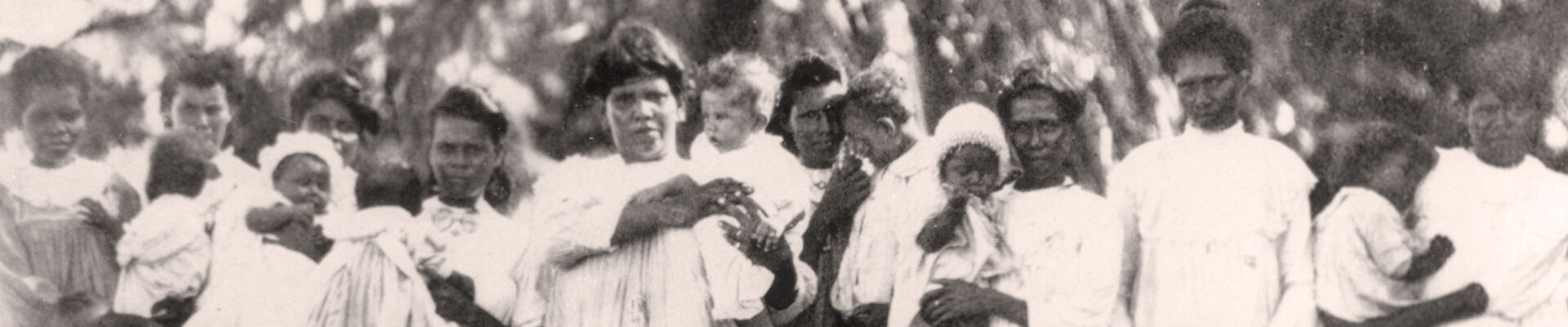Young Aboriginal women with their babies and small children, Mapoon, 1914 Young Aboriginal women with their babies and small children Mapoon 1914