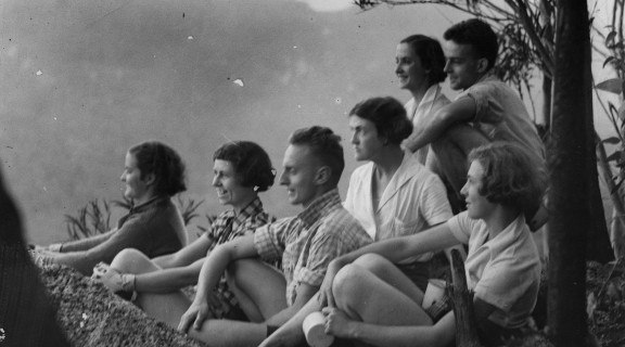 Bushwalkers take a break at Lamington National Park, ca 1935