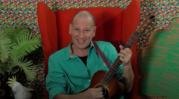 Tim Jackman sings