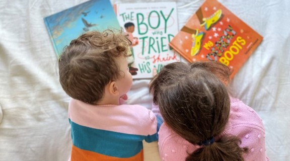 Two children reading