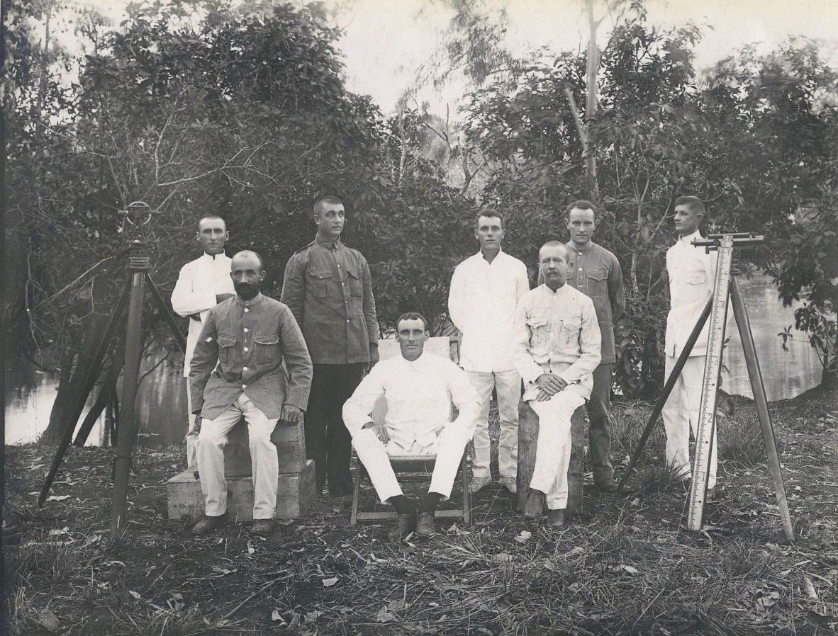 John Wesley Mott seated in chair. He led a party surveying party to the Roper River and Katherine regions of the Northern Territory in 1913-1915.