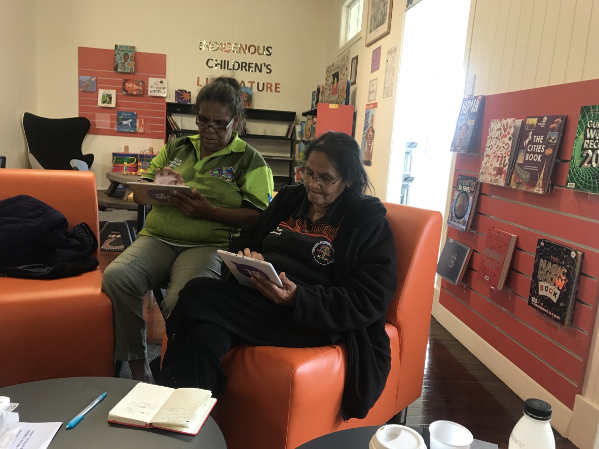 IKC Coordinator Sophia Jacobs and IKC manager Martina Jacobs using iPads in the IKC.