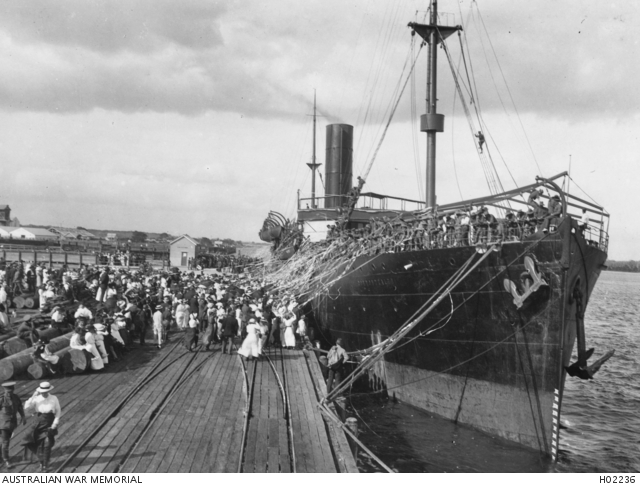 Troopship Commonwealth (A73) departing from Pinkenba Wharf with Australian soldiers on board on their way to overseas service.