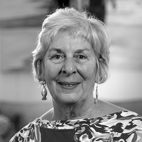 A portrait photo of Barbara Piscitelli