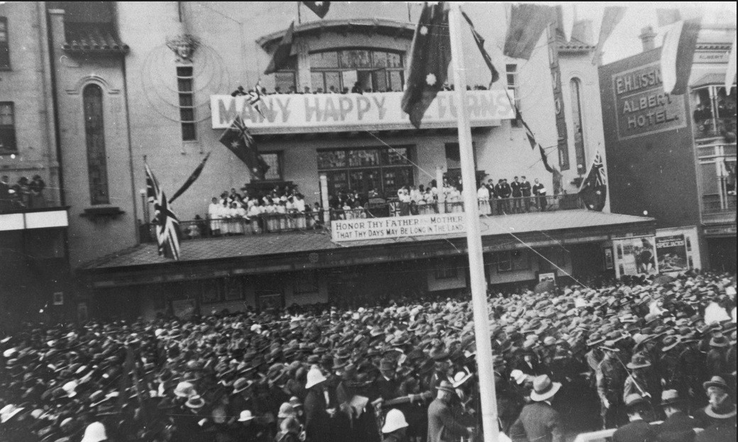 Brisbane Centenary 1924 Albert Square