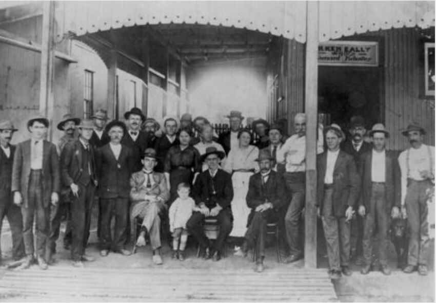 William Forgan Smith's, first election campaign, Belmore Arms Hotel, Wood Street, Mackay.