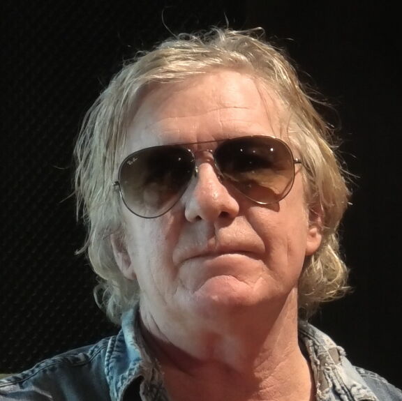 Queensland musician, Charlie Owens from the bands; The Beasts of Bourbon, The Divinyls, The New Christs, Louis Tillett, Kim Salmon and The Cruel Sea.