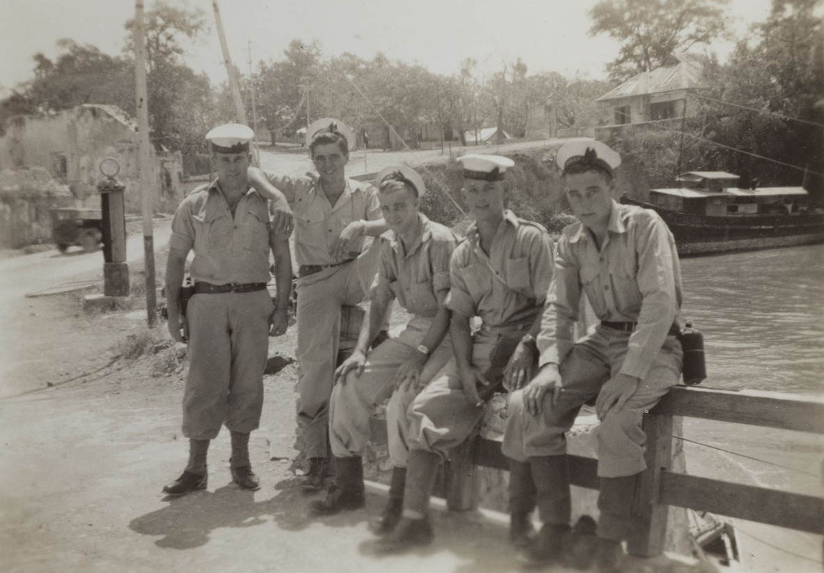 Five seamen from HMAS Parkes