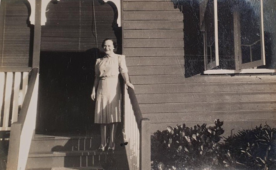Dorothy Macleod.