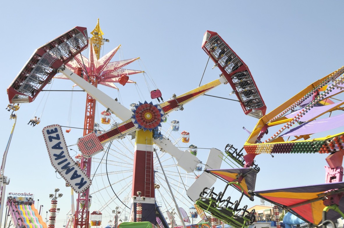 A photo of the Kamikaze roller coaster ride at the Ekka