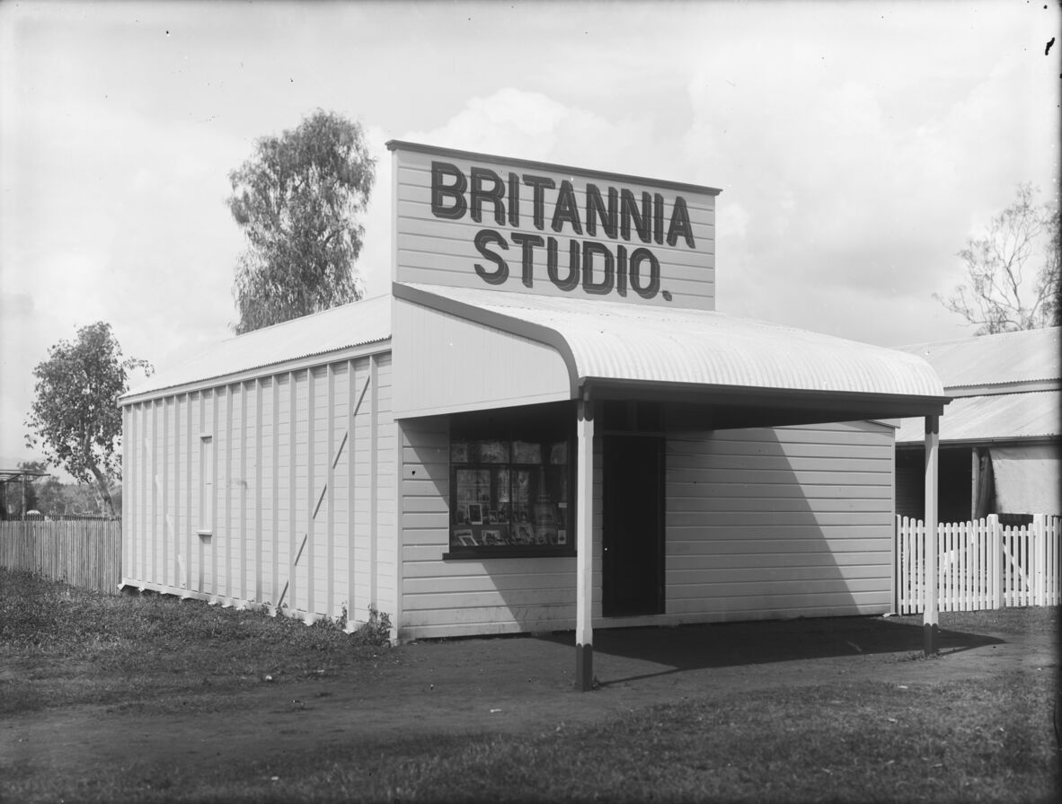 Photographic studio at Ingham, Queensland, ca. 1902