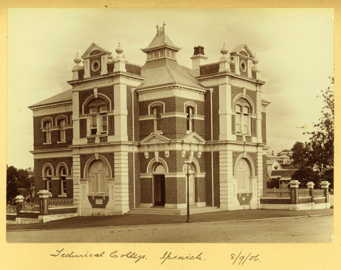 A sepia image of the Ipswich Technical College, taken in 1906