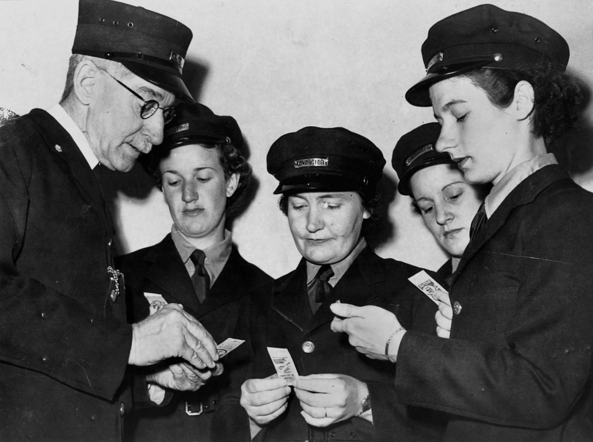Australian women war workers