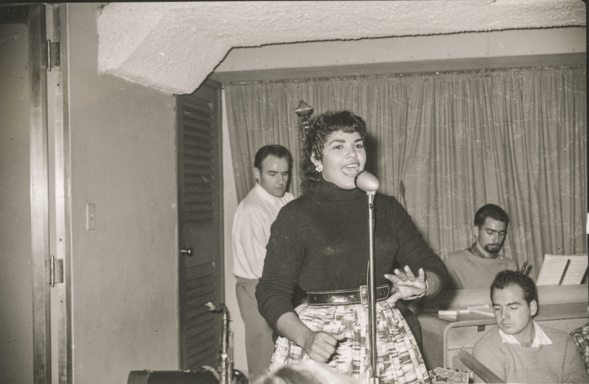 Singer, Wilma Reading at the Primitif Coffee Lounge, Brisbane. 1955-1965