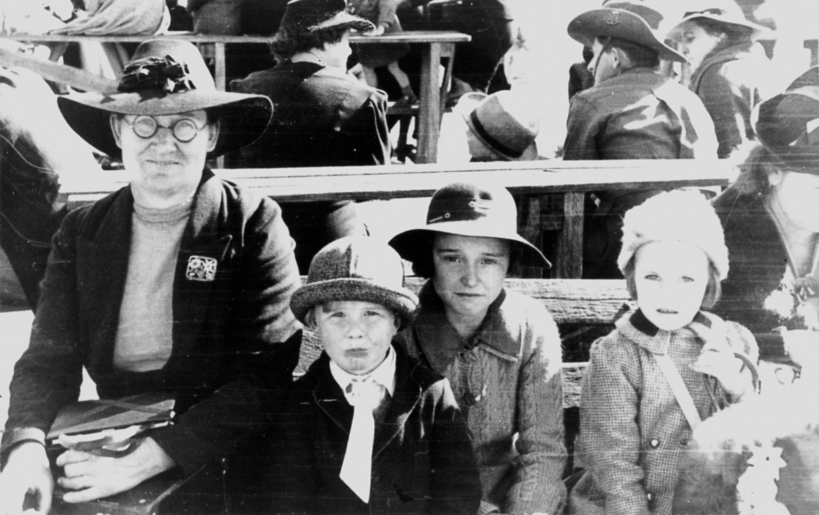 Mother and children enjoying the Exhibition
