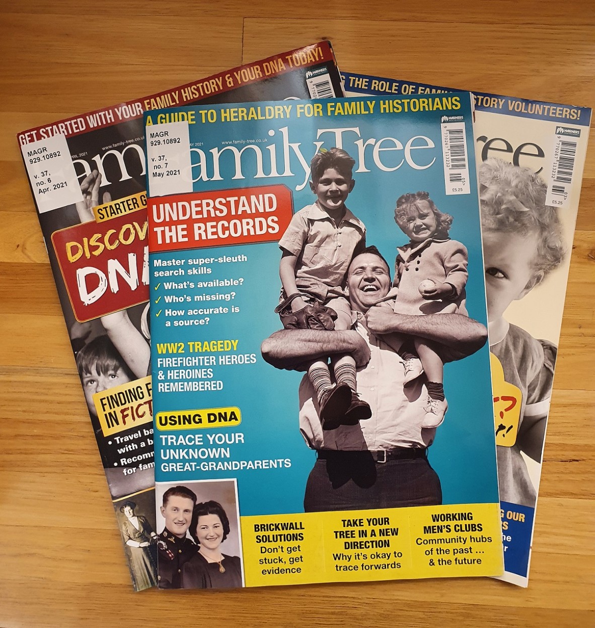 Image of front cover of "Family Tree Magazine"