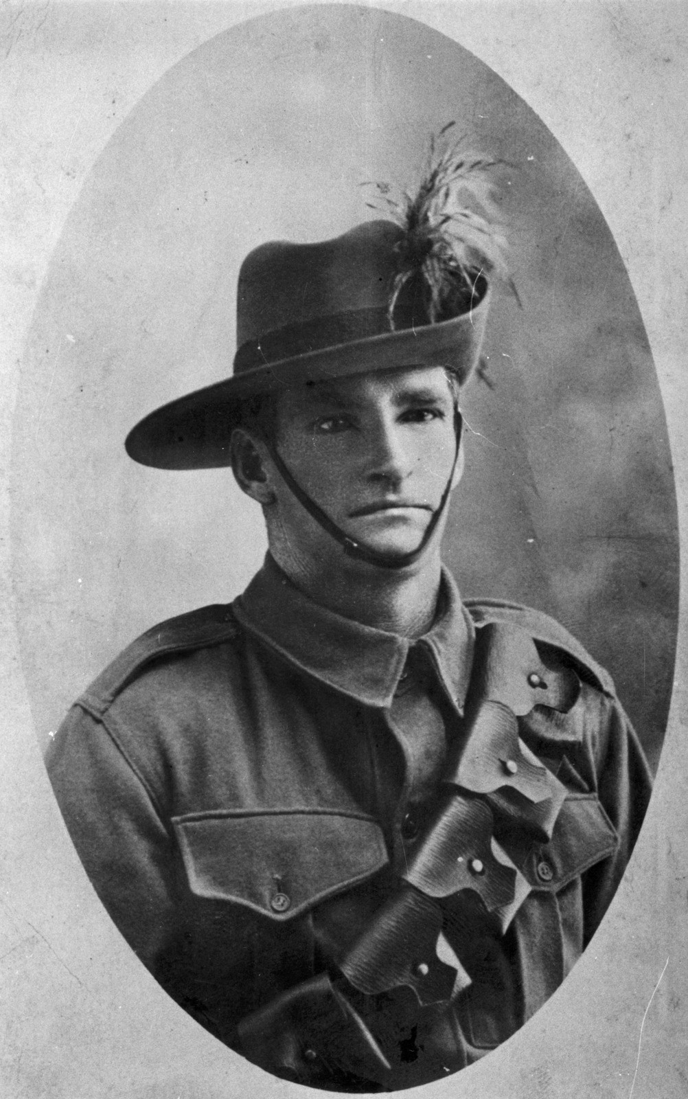 Black and white soldier portrait of Henry Francis Staunton, 1916