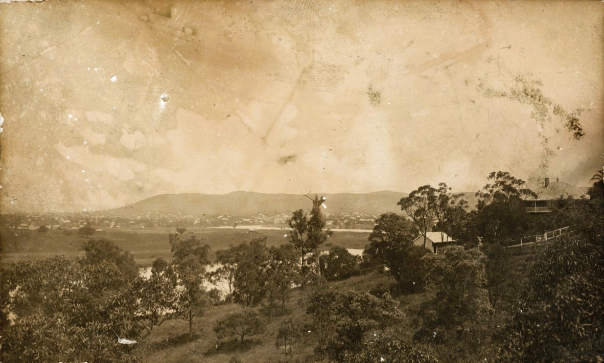 Looking across the river to St Lucia from Dutton Park, ca.1920. Photographer unknown.
