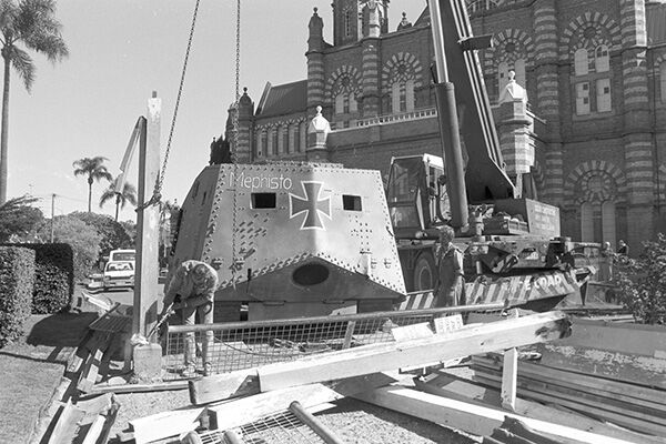 Mephisto being moved by crane