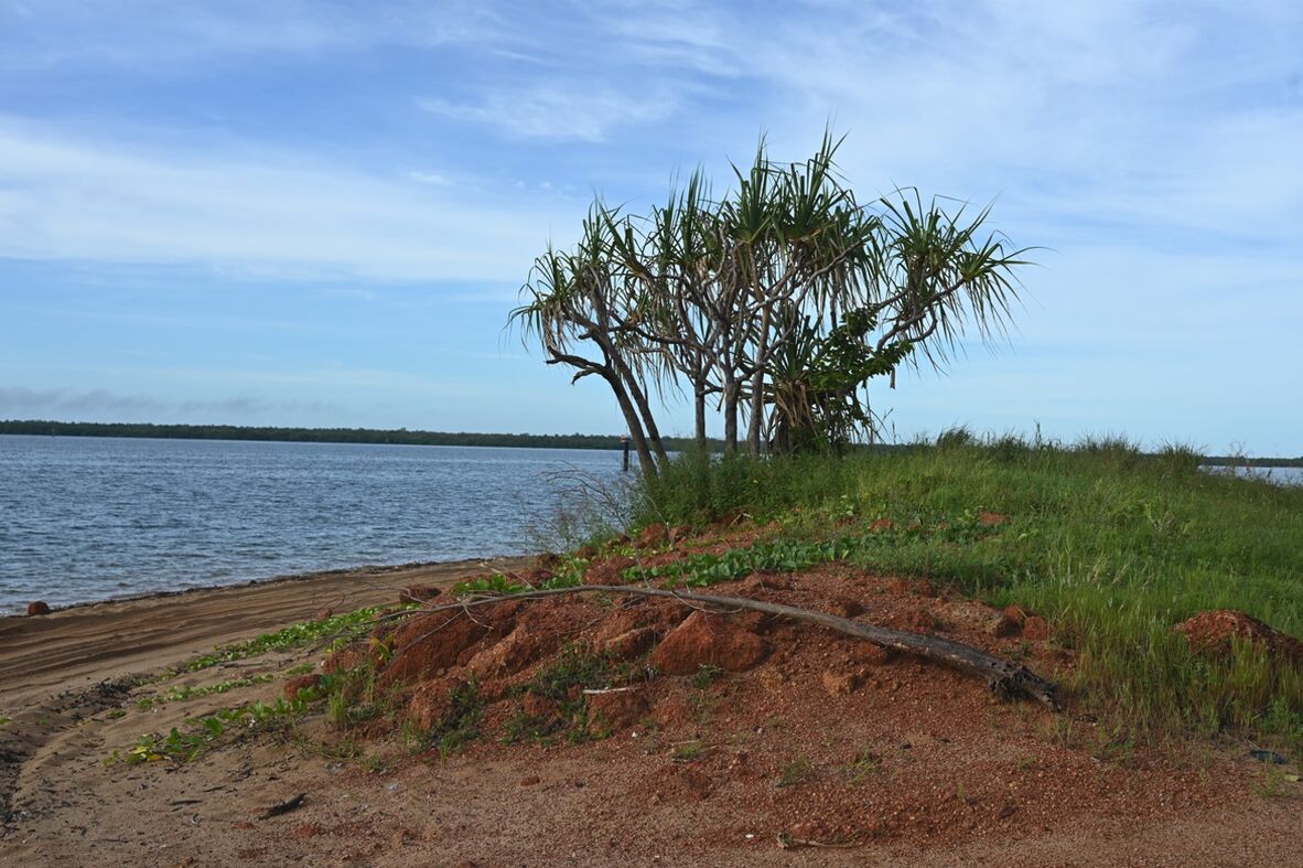 Agarr Story Place, Gonbung Beach, Weipa.